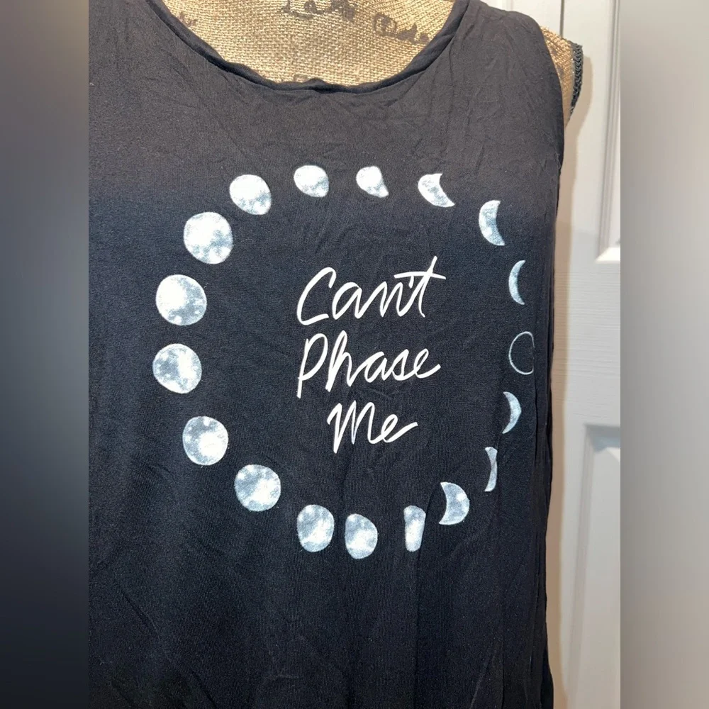 Old Navy Black Moon Phase Tank Shirt Size XL - Picture 2 of 6